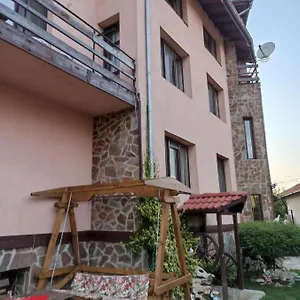 Petar Πανσιόν